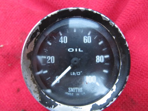 Smiths oil pressure gauge