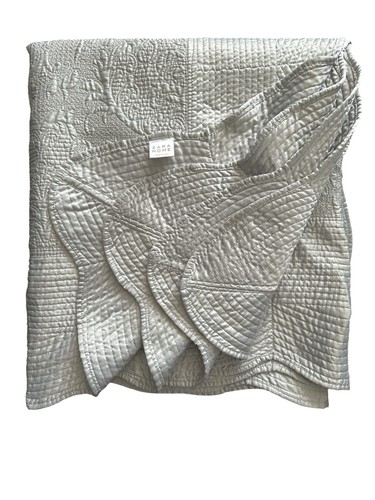 Zara home soft touch quilt - zara, soft-touch