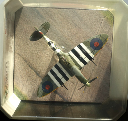 Corgi spitfire ix wwii - ix,