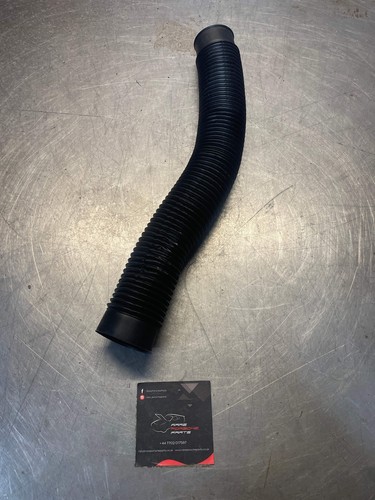 Porsche 928 flexible air pipe
