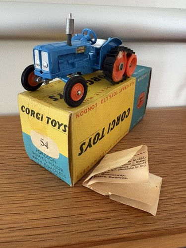 Corgi toys fordson power - fordson,