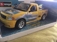 Ford F150 SVT Lightning Pickup