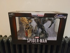 Marvel Gamerverse Spiderman Rhino PVC Diorama Diamond Select