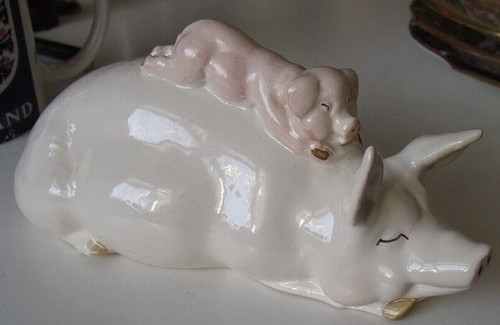 Beswick pig piglet - &, piggy