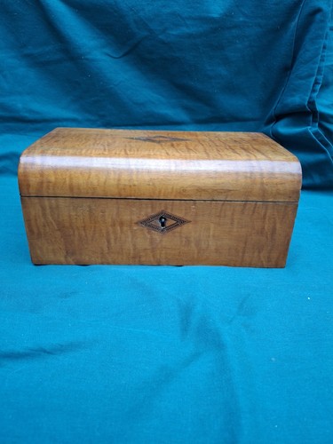 Antique wooden jewellery box - jewellery,