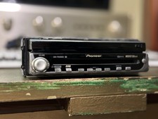 Pioneer AVH-P6400CD - Flip-Out Touchscreen Car Stereo