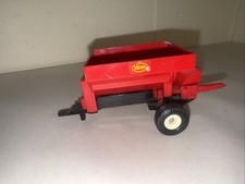 VINTAGE BRITAINS Farm VICON FERTILIZER Multi SPREADER 9537 Fr 1:32 Scale Tractor