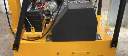 Compactor whacker plate - &,