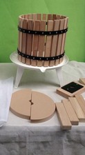 6L Fruit Press, Wooden Basket