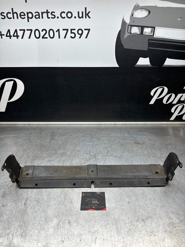 Porsche 944 front air - , duct