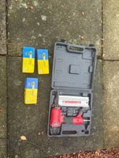 Clarke CNG1C Air Nail Gun Kit