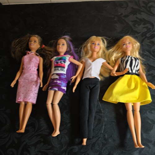 Barbie doll bundle - doll, bundle(dw10)