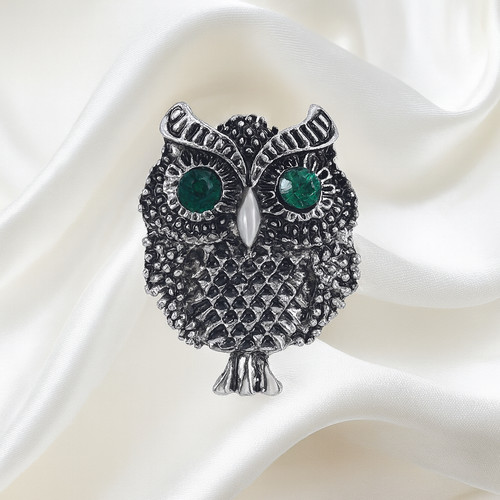 Vintage silver tone owl - owl, brooch
