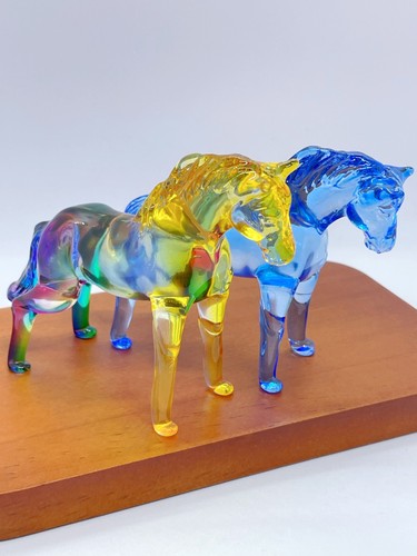 Small glass horse figurine - glass,