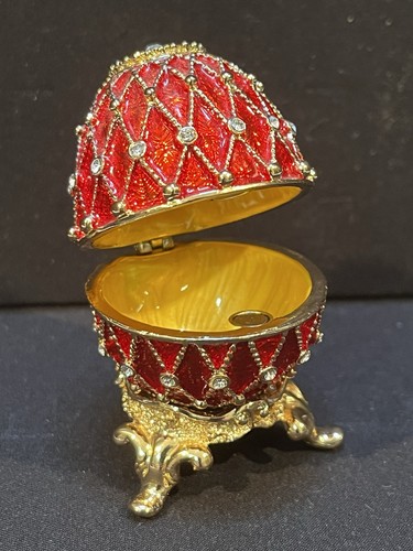 Red netting faberge egg - red,