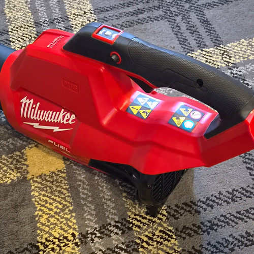 Milwaukee m18 fuel fbl - milwaukee, 18v