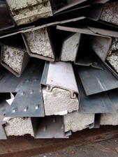 Short Steel Cavity Eaves