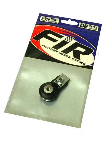 Exhaust pipe mount front - 2t,