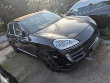 Breaking 2007 Porsche Cayenne