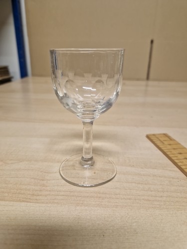 Antique dimple cut small wine - cut,