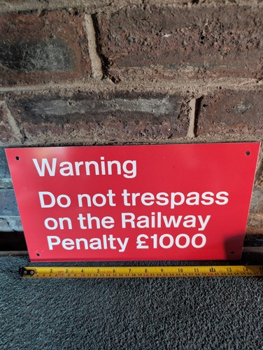 Warning not trespass - do, on