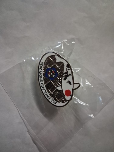 Tancho koi show - pin, badge