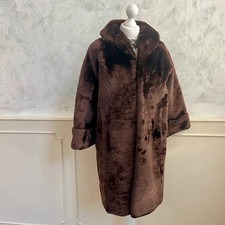 Vintage 1960s Hollywood Chic