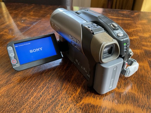 Sony handycam dcr - sony,