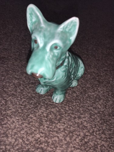 Vintage sylvac green mac dog - green,