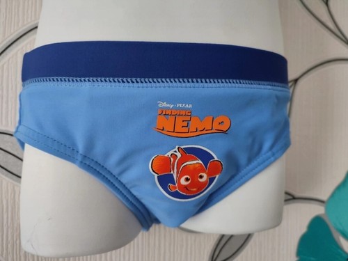 Baby boys finding - finding, swim