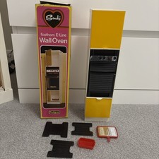 Sindy Eastham Wall Oven Boxed