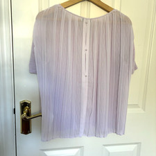 Sandro Top Size 10 Light