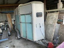 IFor Williams 505 Horse Trailer