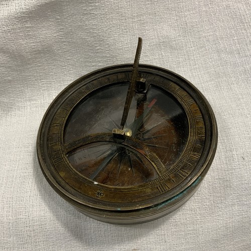 Folding sundial compass 4 - folding,