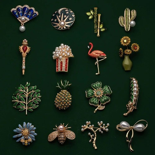 Fashion brooches mix - -,