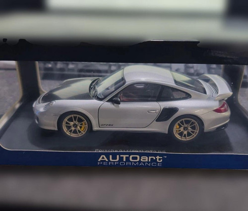 Autoart performance 18 - autoart,