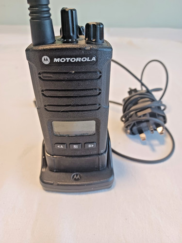 Motorola xt460 two way radio - xt460,