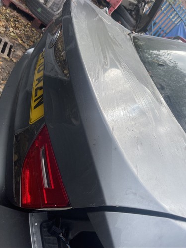 Bmw 318 booth door - saloon, e90