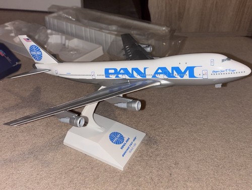 Skymarks pan b747 model - skymarks,
