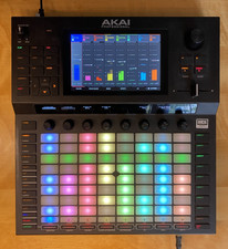 AKAI Pro Force + 1TB SSD + UDG Bag