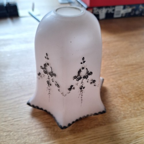 Vintage pink glass tulip - vintage,
