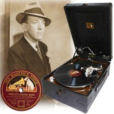 HMV 102 picnic gramophone,  supplied by Harrods, 1930s era - SEE & HEAR it PLAY!