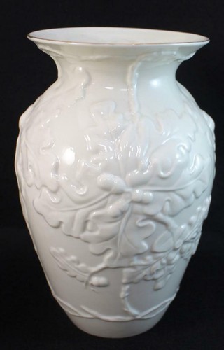 Belleek giftsware oakleaf - belleek,