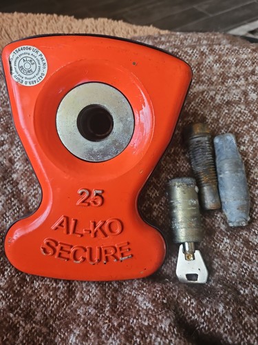 Secure wheel lock - 25,
