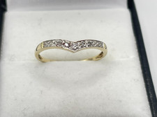 9c t Gold Hallmarked 5pt