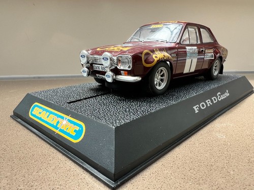 Scalextric ford escort - scalextric,