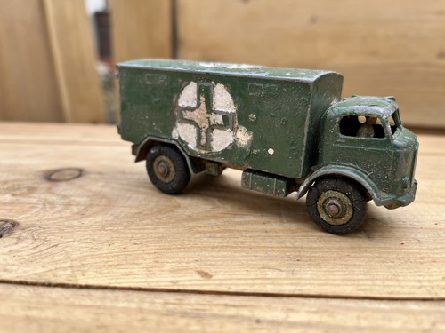 Dinky miltary ambulance - ambulance,