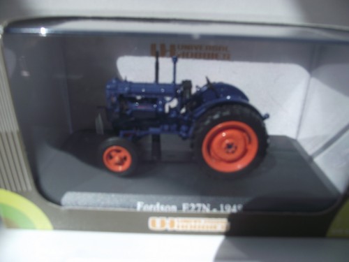 Fordson e27n tractor - h, 1/43
