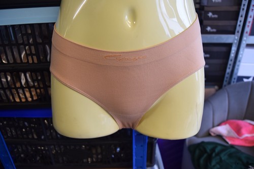 Nude capezio overs - nude, unders
