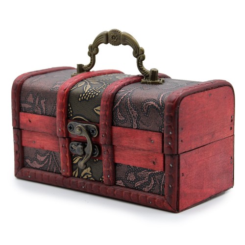 Colonial style trunk - colonial, rustic